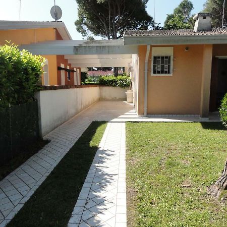 Villa Agavi 2 Bibione Kültér fotó