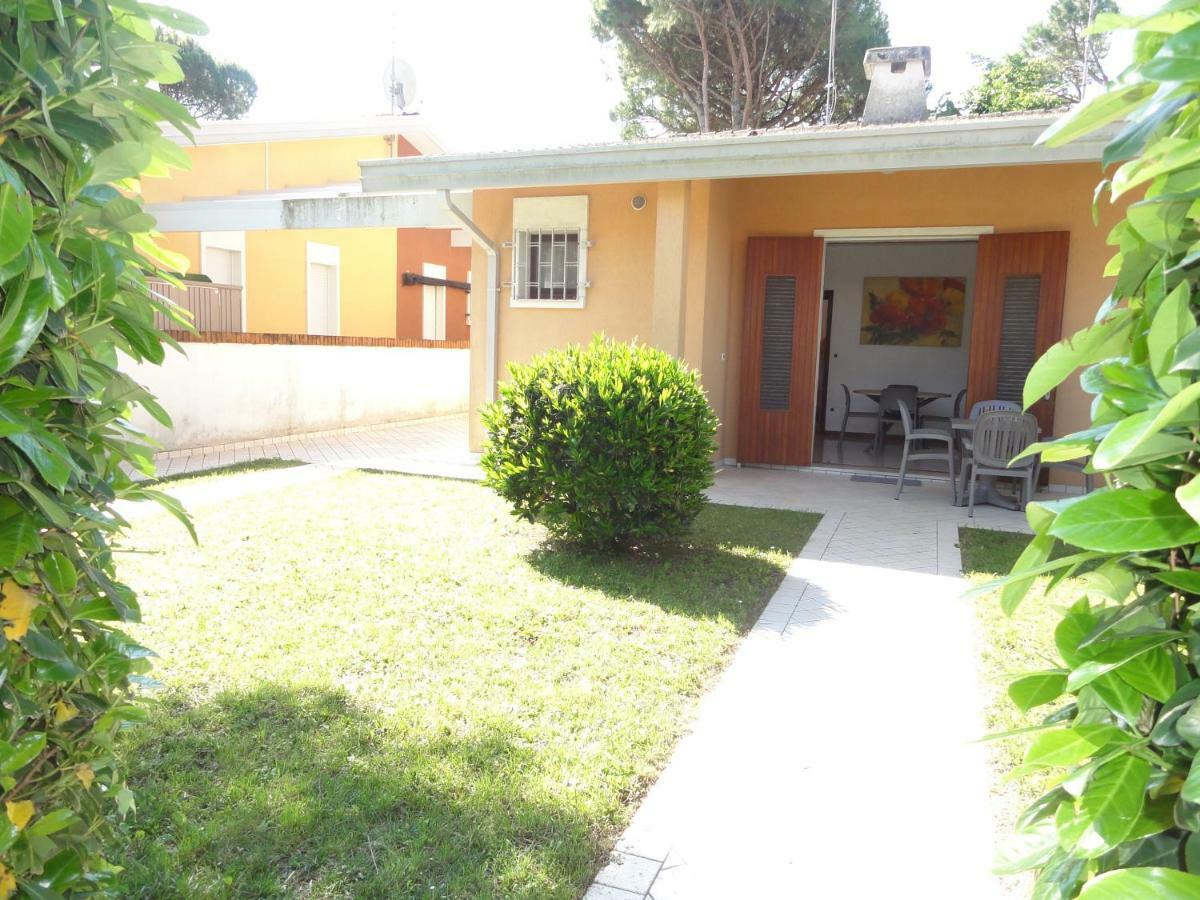 Villa Agavi 2 Bibione Kültér fotó