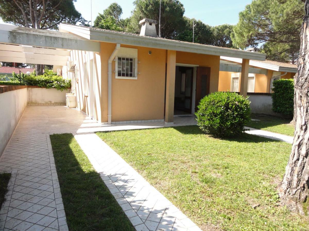 Villa Agavi 2 Bibione Kültér fotó